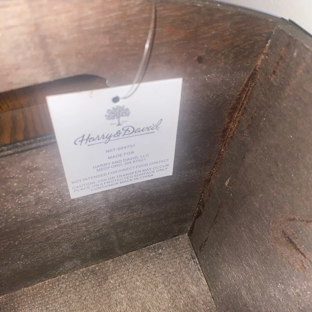 HARRY & DAVID Wood Hand Basket Crate Pressed Design Front & Back 10”x15”x6”